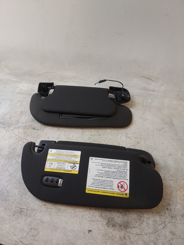 07-14 FORD NAVIGATOR DRIVER PASSENGER LIGHTED SUN VISORS homelink PAIR BLACK
