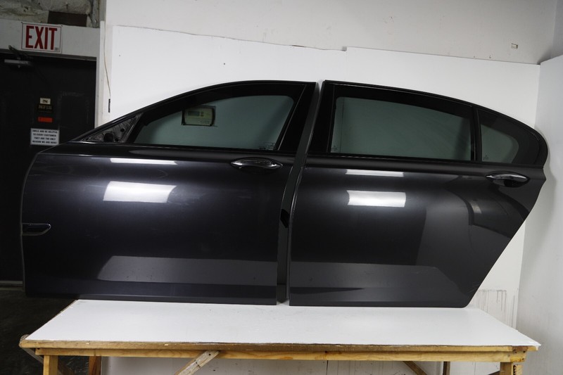 13-15 BMW 750Li F02 FRONT & REAR LEFT DRIVER SIDE COMPLETE DOORS GRAY B90 OEM