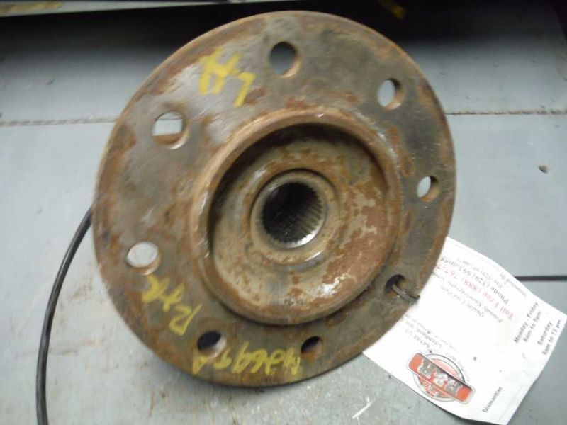 95 96 97 98 99 00 CHEVY 3500 PICKUP HUB FRONT 4X4 DRW HUB 9000-9200 GVW 116176