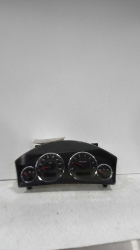 2009 Jeep Grand Cherokee Speedometer Gauge OEM Silver C/R Laredo 178K Miles