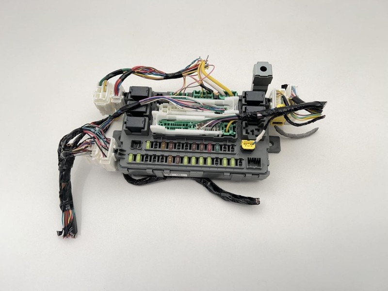 2017-2020 ACURA MDX RIGHT FRONT CABIN FUSE BOX 3.5L AT AWD 60K -BASE- 59200