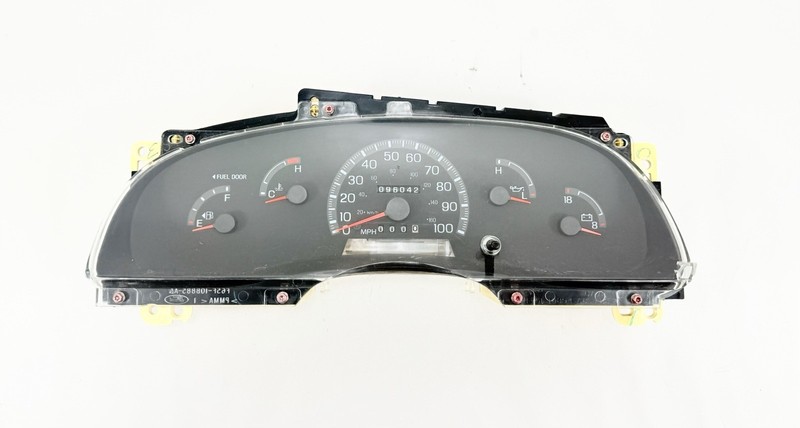 1997-1998 Ford F-150 Gas Instrument Gauge Cluster Speedometer *NO Tach* 96k OEM