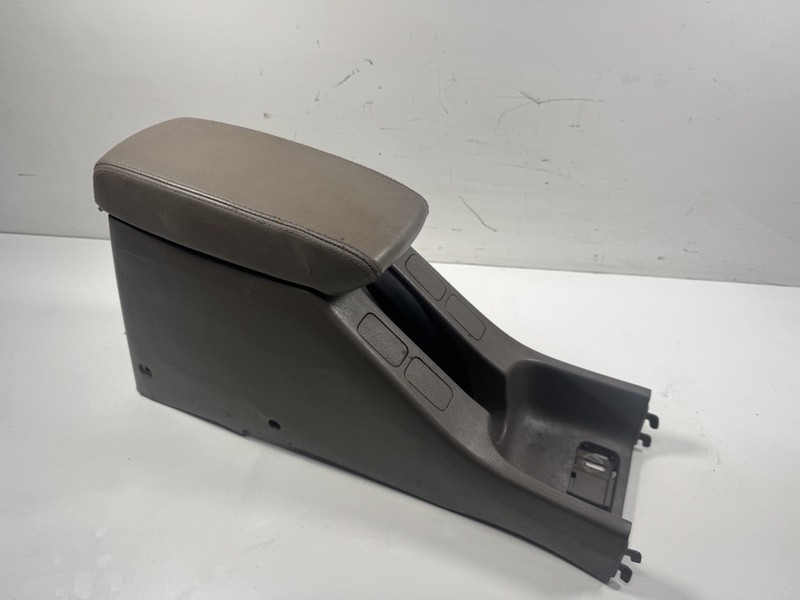 94-01 Acura Integra Center Console and Arm Rest Brown 83401-STO-0230 OEM
