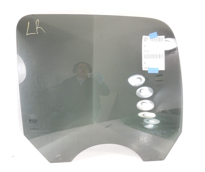 2007-2014 GMC Yukon XL 1500 Rear Door Window Glass Driver Left LH OEM Privacy