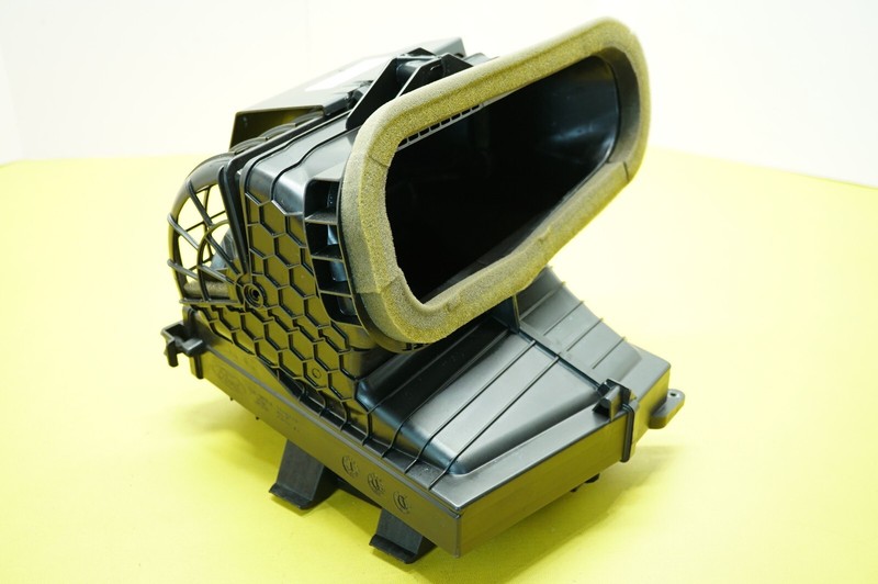 🔅2015-2025 FORD F150 OEM.AIR DUCT CASE - LEFT, UPPER, INLET FL3H19A618A