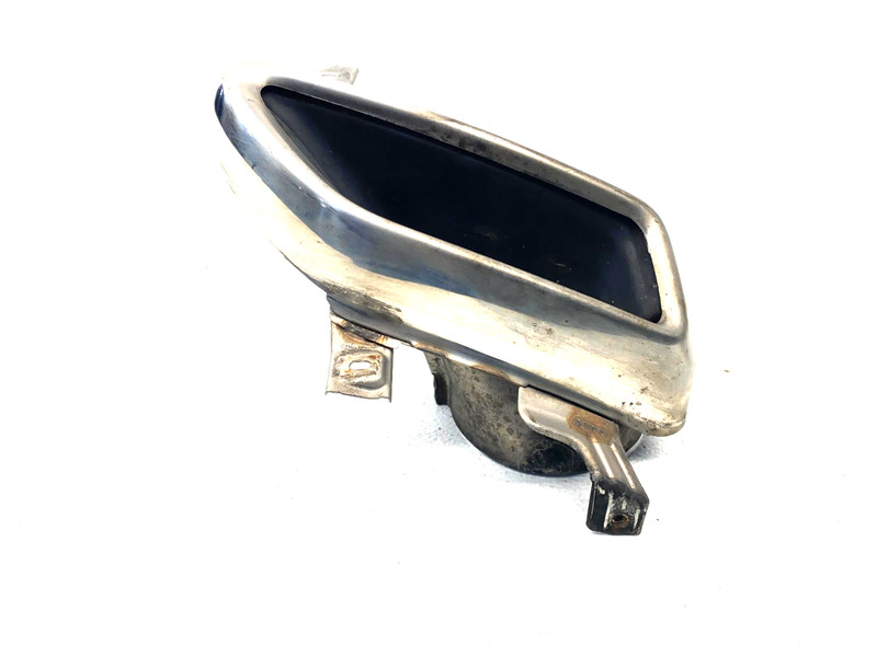 15-16 HYUNDAI GENESIS REAR RIGHT LOWER EXHAUST MUFFLER TIP OEM #A0.59