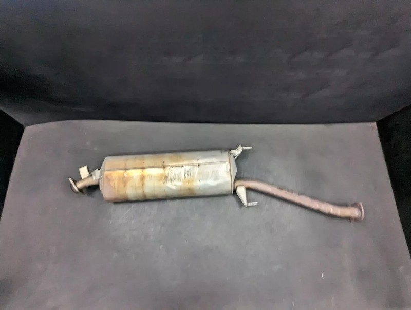 Center Exhaust Pipe w/ Resonator 2018 Toyota RAV4 17420-0V220 2013 - 2016 2017 X