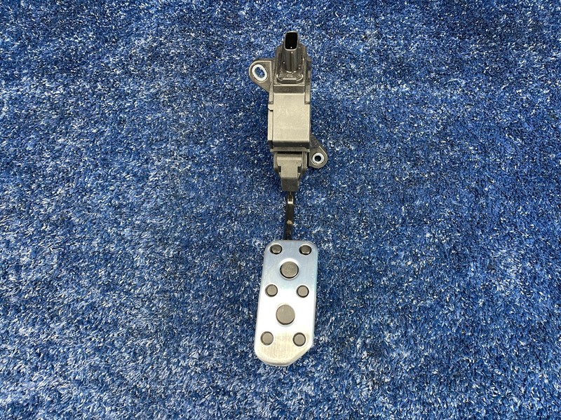 2018–2021 Lexus NX300 Accelerator pedal assembly with sensor OEM 78110-0W08
