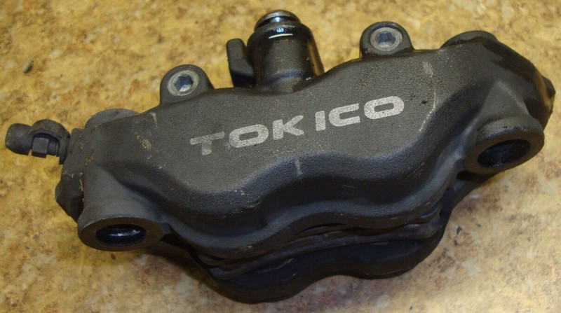 2005 Honda CBR1000RR CBR 1000 RR CBR1000 Left Front Disk Brake Caliper 05