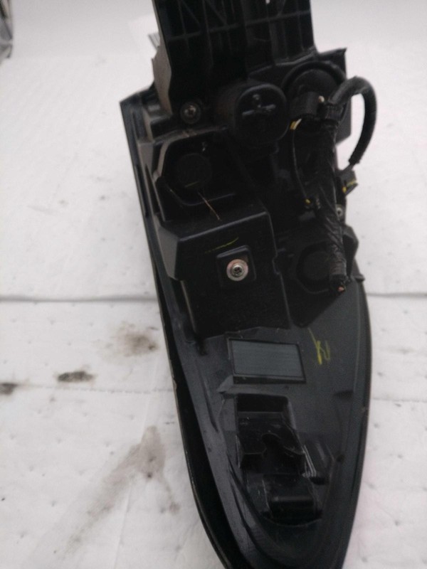 2023 Honda HR-V Right Tail Light Assembly Grey OEM Used 24000 Miles