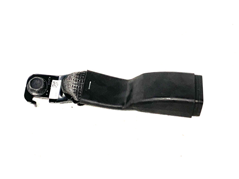 2018-2021 BUICK ENCLAVE RIGHT 2ND ROW SEAT BELT BUCKLE OEM #A0.30