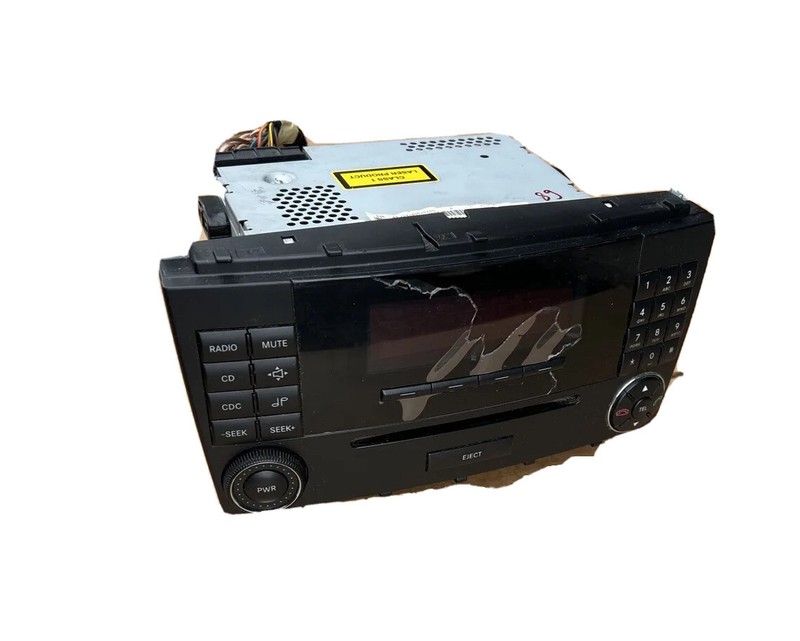 2001-05 Mercedes-Benz C240 C320 AM FM Radio Single Disc CD Player A2038273942