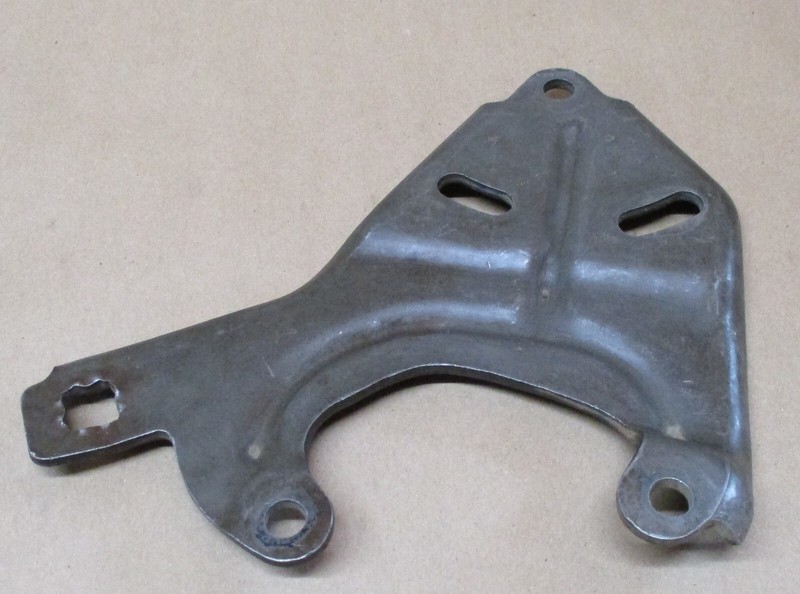 1971-76 OEM BUICK SKYLARK RIVIERA ELECTRA 455 POWER STEERING PUMP BRACKET 455BCE