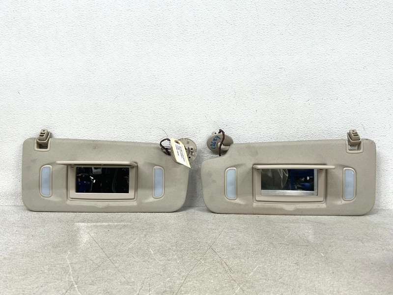 ⭐2020-2023 GMC ACADIA DENALI LEFT & RIGHT SUN VISOR SHADE SET BEIGE OEM LOT2689