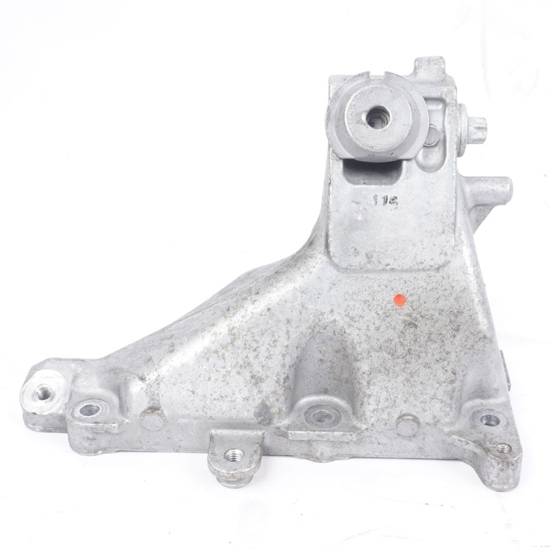2014 - 2017 MERCEDES S550 W222 RWDLEFT ENGINE MOUNT SUPPORT BRACKET OEM