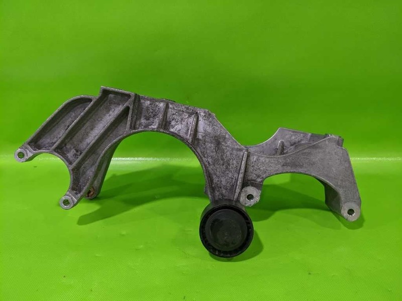 07 08 AUDI Q7 ALTERNATOR MOUNT BRACKET OEM 4132-88