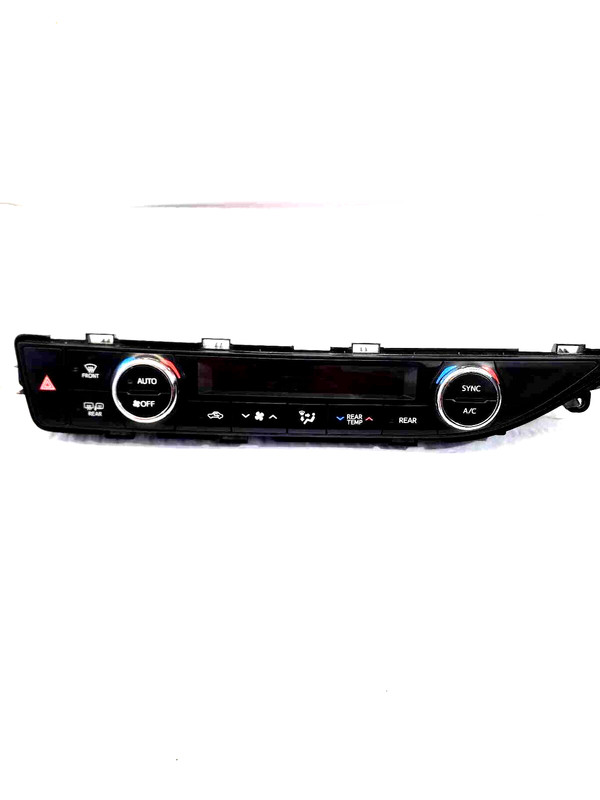 016 Toyota Highlander Front Temperature Heat/AC Controller 559000E400