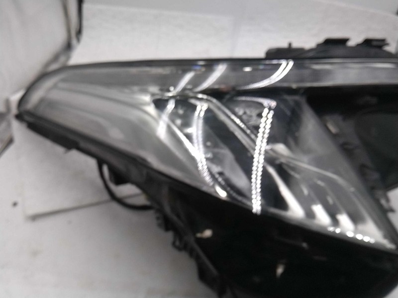 2018 Cadillac CT6 Left Headlight Assembly Black OEM 597434 45K Miles