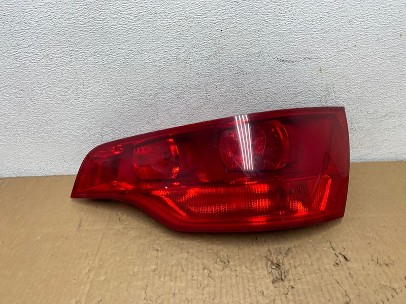 2007 2008 2009 Audi Q7 Right Passenger Rh Side Tail Light Oem AD2429 LK