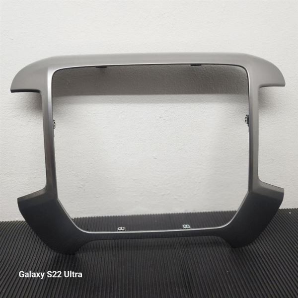 14-19 Chevrolet Silverado Center Dash Bezel OEM 23136581