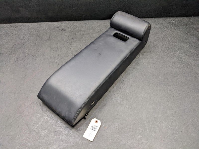 Rear Seat Center Armrest Leather 2017 Lincoln Continental GD9Z-5467112 2018-2020