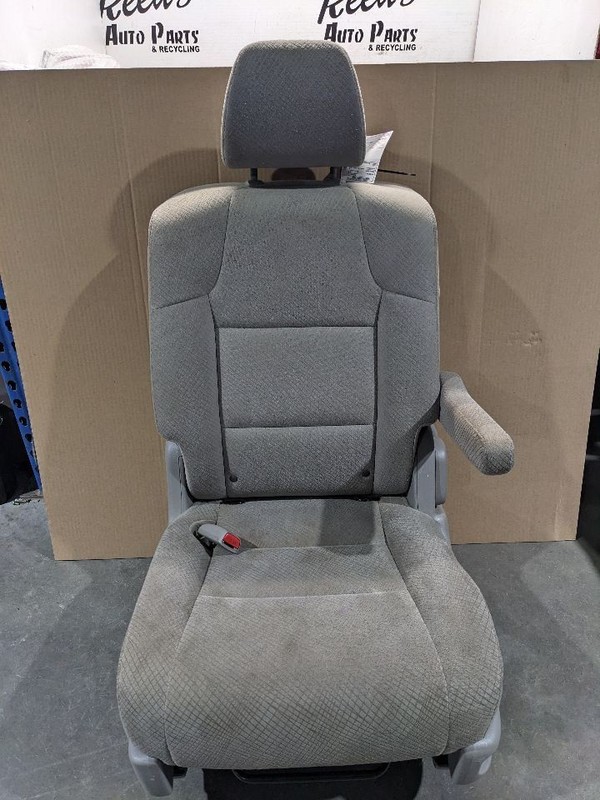 2011-2017 Honda Odyssey Second Row Right Seat Grey Cloth OEM 1194932