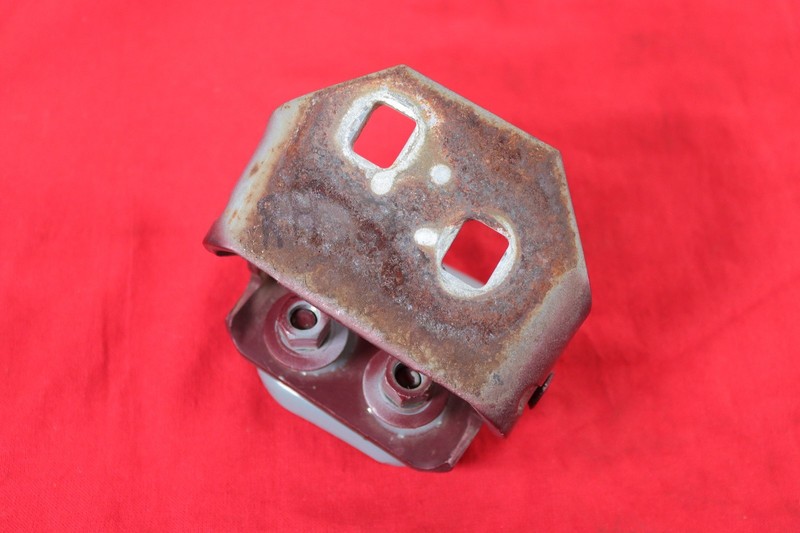 93-02 Camaro Z28 Firebird Formula Trans Am Upper RH Door Hinge *USED*