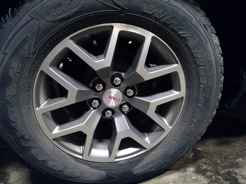 Rim Wheel 17x8 Aluminum 12 Spoke Opt R1U Fits 15-22 CANYON 1780395