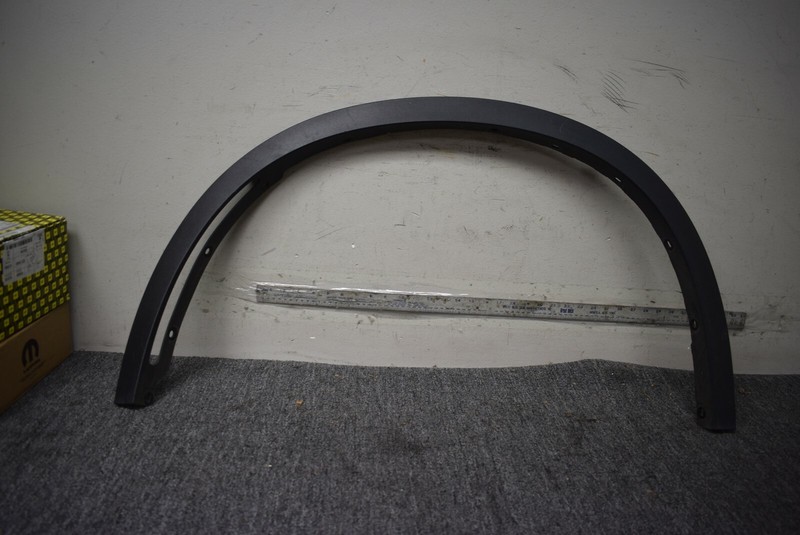 2014-2018 BMW X5 FRONT LEFT SIDE FENDER WHEEL ARCH FACTORY OEM