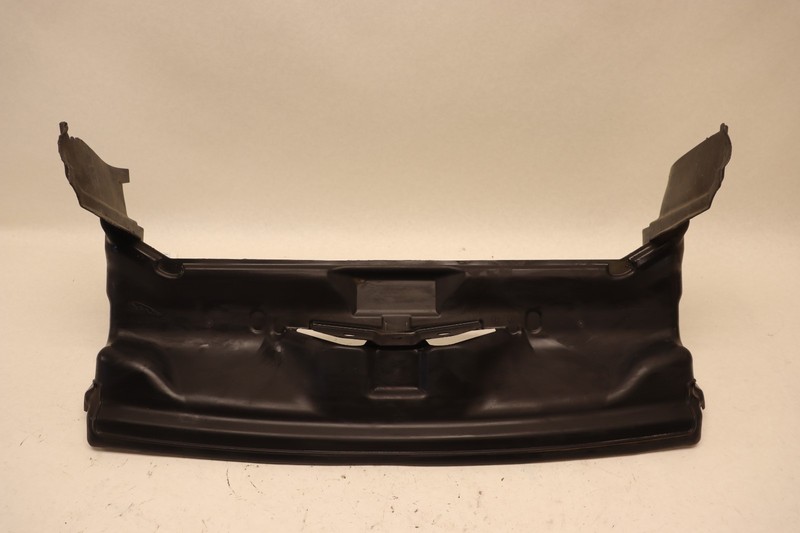 2010-2019 JAGUAR XJ XJR FRONT RADIATOR UPPER AIR DUCT SUPPORT PANEL OEM