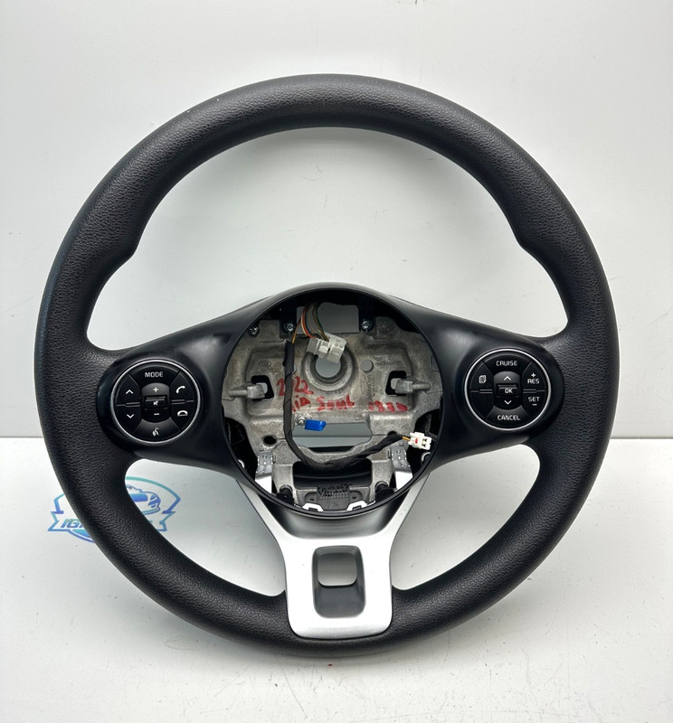 2020-2022 KIA SOUL DRIVER STEERING WHEEL W/ AUDIO CRUISE CONTROL SWITCH OEM