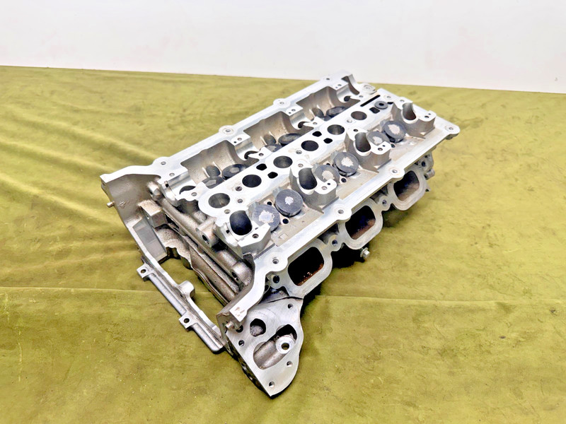 13-21 Jaguar F-Type XJ XF Range Rover Velar 3.0L Right Engine Cylinder Head OEM