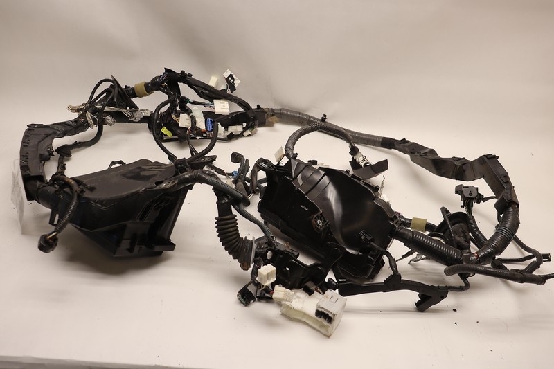 2014-2015 LEXUS GS350 3.5L ENGINE MOTOR WIRE WIRING HARNESS W/ FUSE OEM