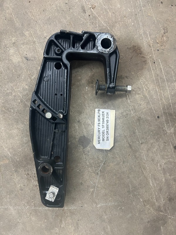 Mercury Mariner Outboard Transom Clamp Stern Bracket 815031T03 PORTFRESHWATER!