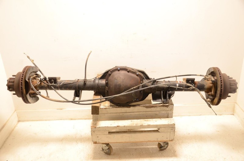 2000 EXCURSION Rear Axle Assembly with 10.50" Ring Gear 3.73 Gear Ratio