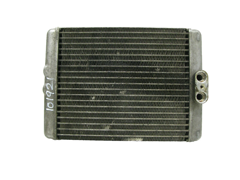 2007-2010 BMW X5 4.8L N62 Left Engine Oil Cooler Radiator Driver Side OEM