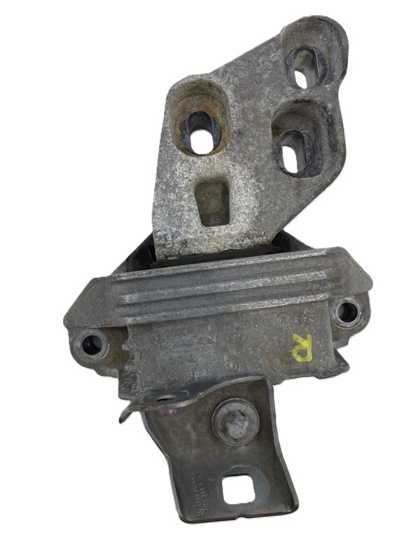 2019 Infinity QX30 2.0L Transmission Frame Support Bracket Mount A2462410221