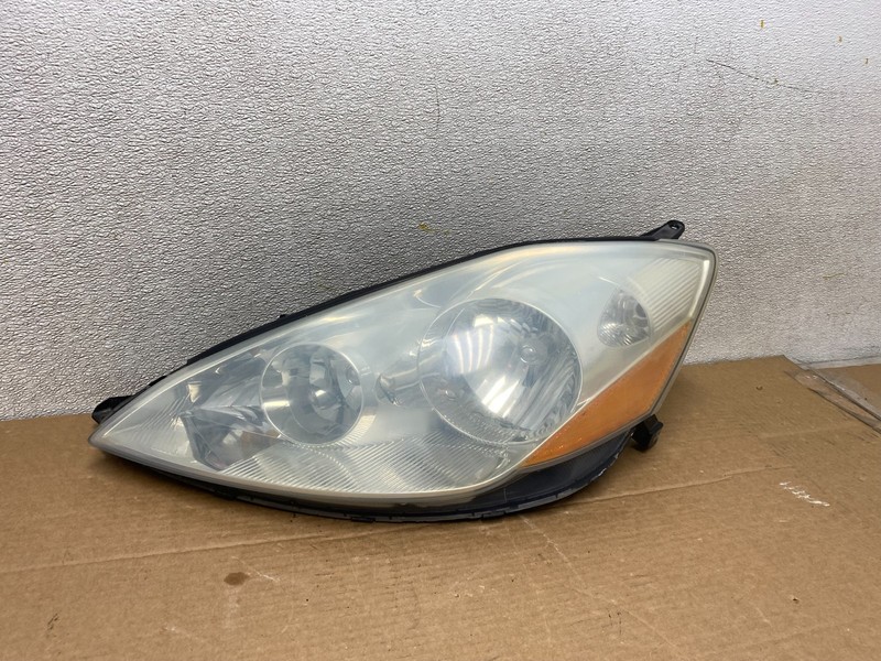 2006 to 2010 Toyota Sienna Left Driver Lh Side Headlight Halogen Z1347 DW