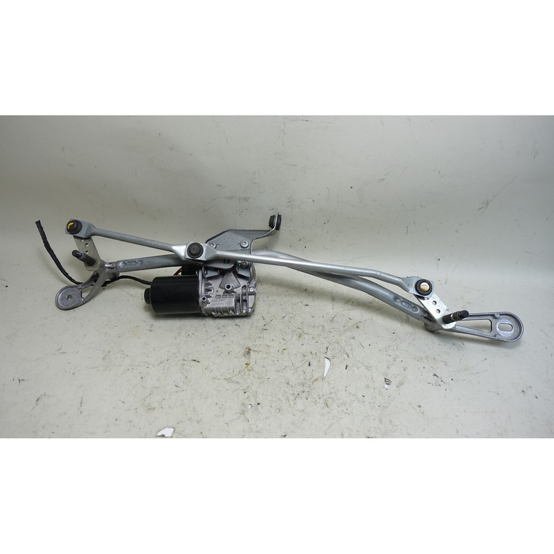2016-2023 BMW G30 5-Series G12 Factory Windshield Wiper Linkage with Motor OEM