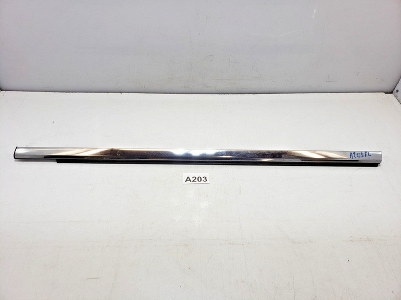 ✅ 14-21 OEM Jeep Grand Cherokee Front Left Door Window Molding
