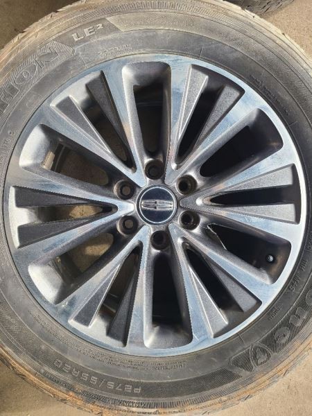 Wheel 20x8-1/2 Aluminum Machined Face Fits 15-17 NAVIGATOR 562682