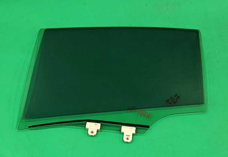 07 08 G35 DRIVER LEFT REAR WINDOW DOOR GLASS OEM 3785-56