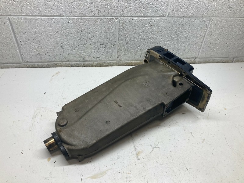 G5 433031 332426 Johnson Evinrude 1989-2005 Long Shaft Inner Exhaust 40 48 50 HP