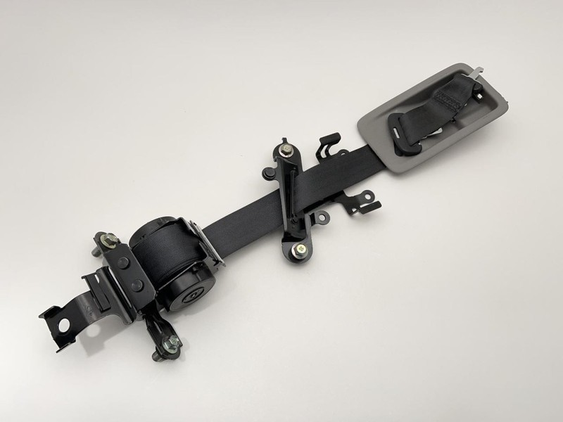 2018-2023 HONDA ODYSSEY REAR SECOND RAW MIDDLE SEAT BELT BLACK -TOURING- 66059