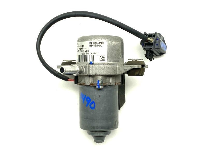 Vacuum Pump 3.6L 04581672AB Fits 2015-2017 Chrysler 200 81365