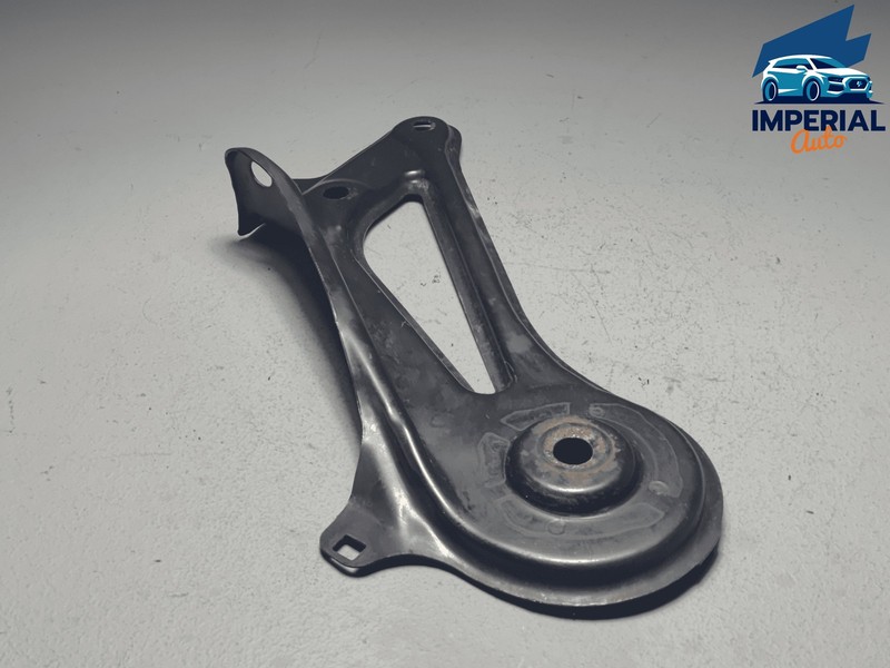 TOYOTA SIENNA FRONT CROSSMEMBER DRIVER SIDE FORWARD BRACE BRACKET OEM 2004-2020