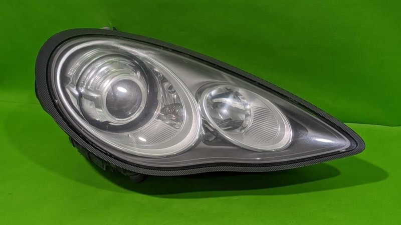 10-13 PANAMERA PASSENGER RIGHT HEADLIGHT LAMP W/ADAPTIVE OEM 4557-136