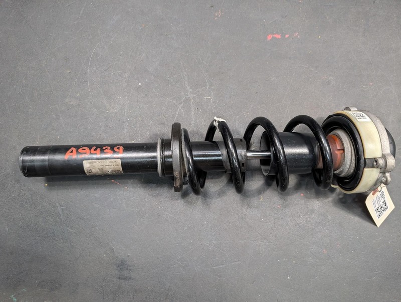 Front Right Strut w/ Spring 2019 Audi A7 4K0413031AG 2020 2021 2022 2023 2024