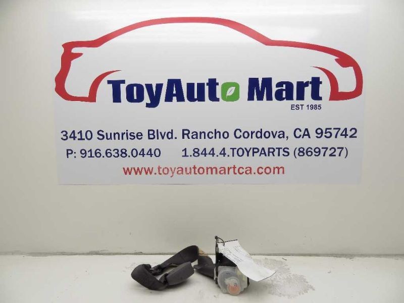 00 01 02 03 TOYOTA PRIUS REAR CENTER MOUNTED SEAT BELT AND BUCKLE ASSEMBLY