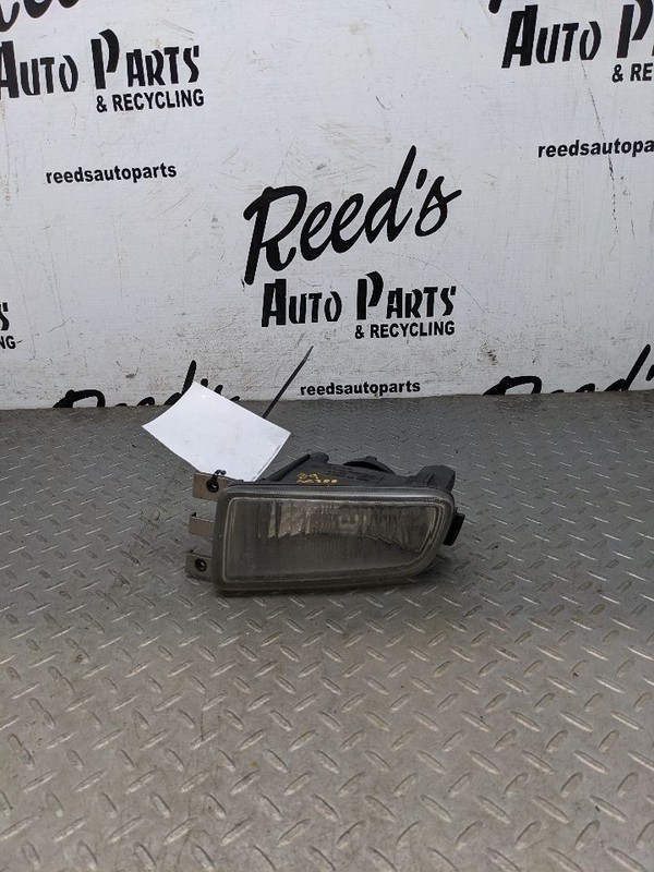 Driver Corner/Park Light Fog-driving Fits 98-05 LEXUS GS300 1176482
